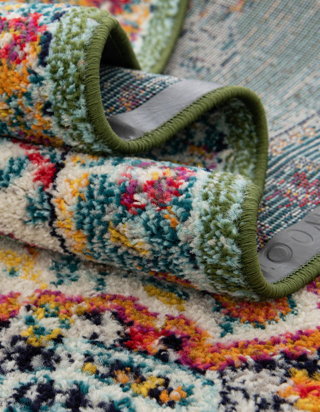 Green 2' 7 x 10' Penrose Runner Area Rug