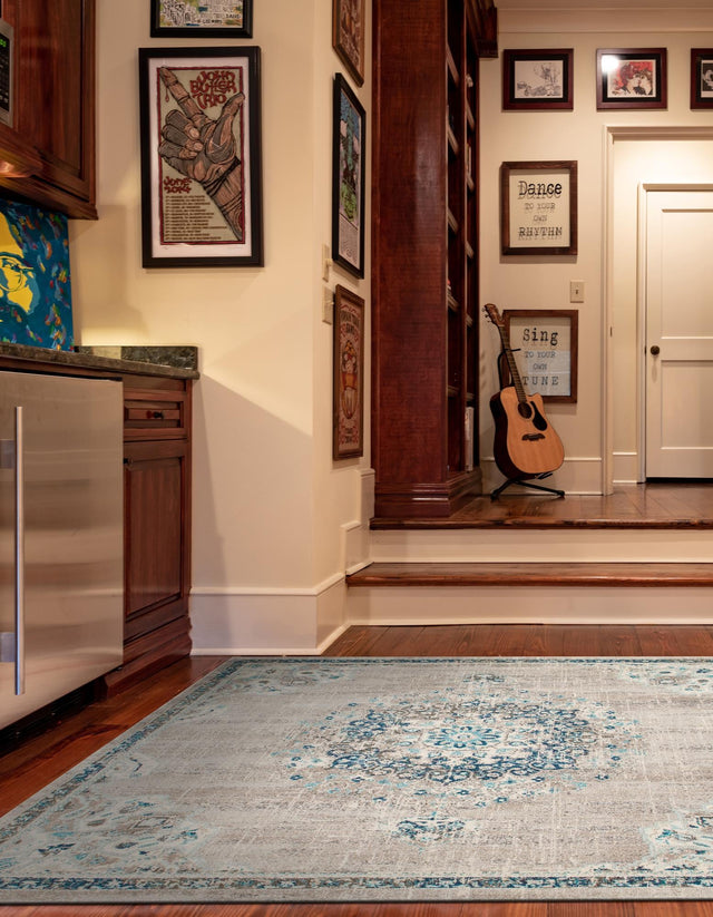 Gray 7' 10 x 7' 10 Penrose Square Area Rug