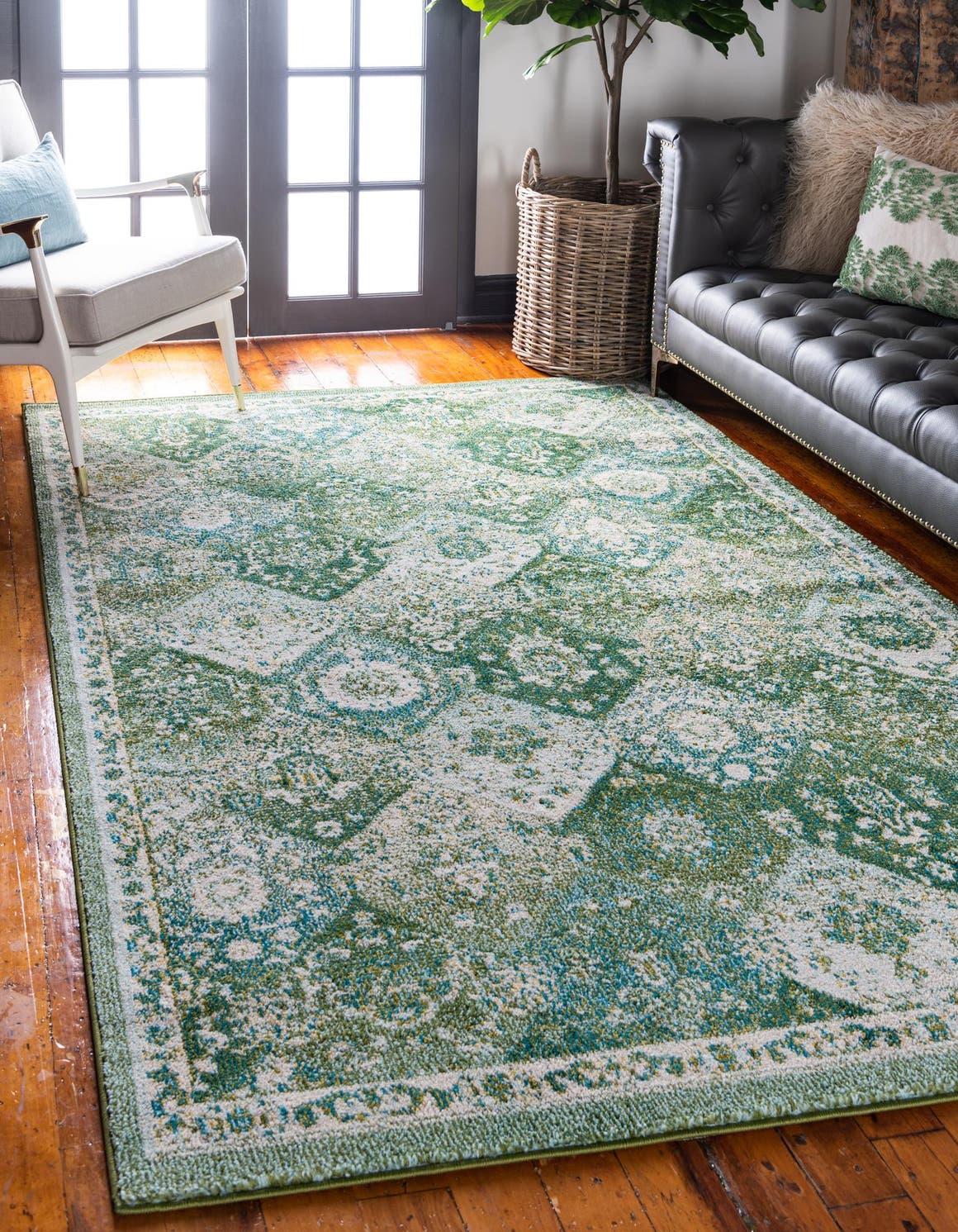 Green 6' 1 x 9' Penrose Rectangle Area Rug