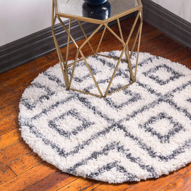 Ivory 5' x 5' Hygge Shag Round Area Rug Thick Soft Touch Fluffy & Plush Shaggy Pile 100% Polypropylene With Jute Backing Modern Carpet for Sale at Rug Engine