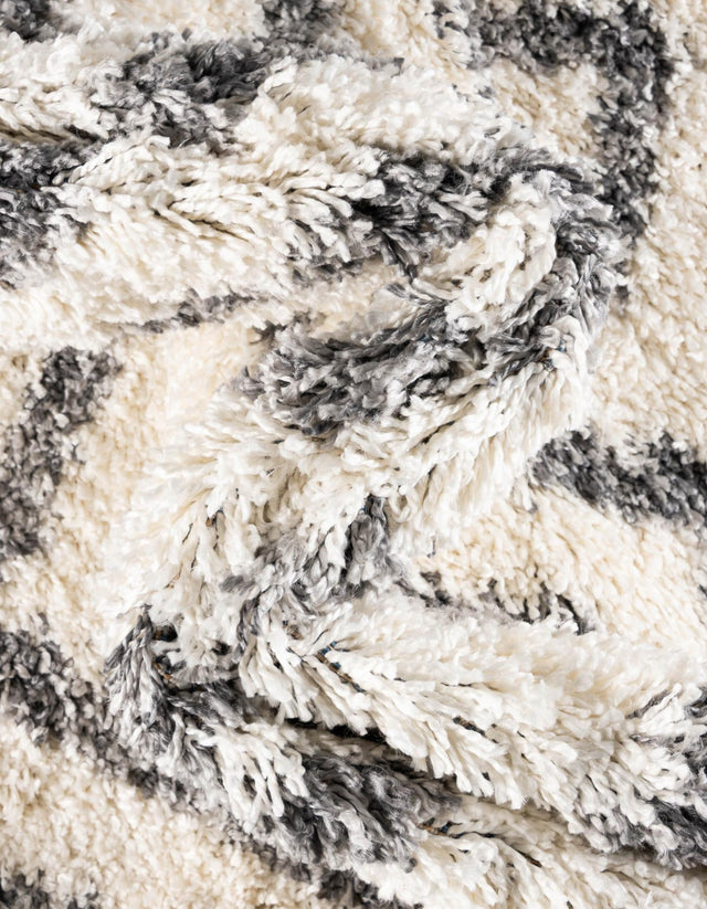 Ivory 5' x 5' Hygge Shag Round Area Rug Thick Soft Touch Fluffy & Plush Shaggy Pile 100% Polypropylene With Jute Backing Modern Carpet for Sale at Rug Engine