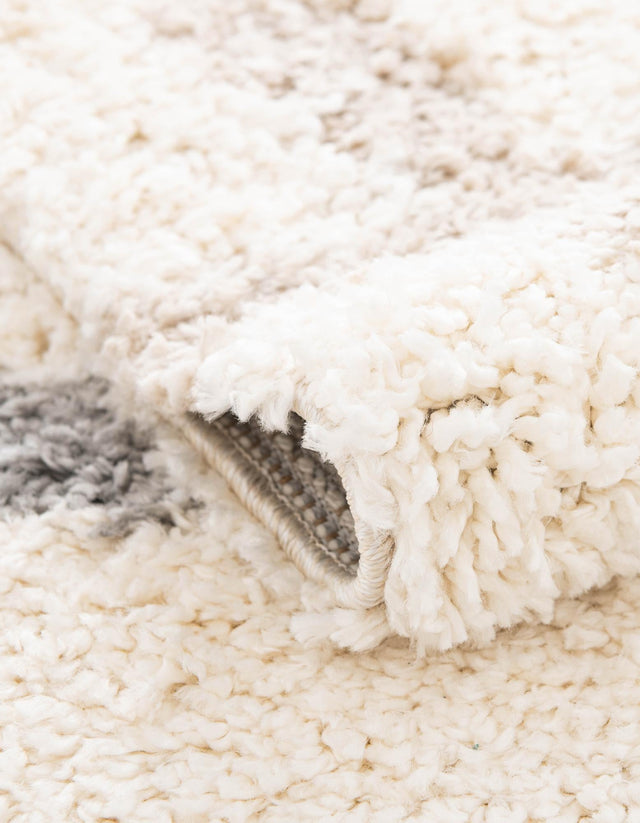 Ivory 5' x 5' Hygge Shag Round Area Rug Thick Soft Touch Fluffy & Plush Shaggy Pile 100% Polypropylene With Jute Backing Modern Carpet for Sale at Rug Engine