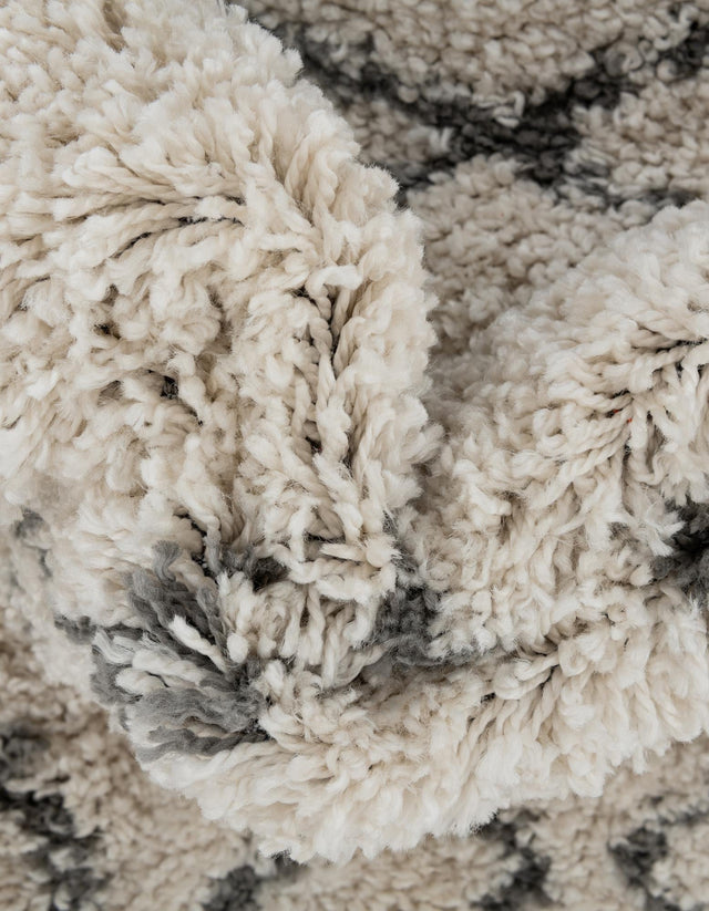 Pure Ivory 9' 10 x 9' 10 Rabat Shag Round Area Rug Thick Soft Touch Fluffy & Plush Shaggy Pile Durable Geometric Carpet for Luxury Interior Design for Sale at Rug Engine