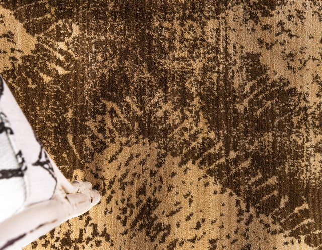 Brown 8' x 8' Dorchester Round Area Rug 100% Polypropylene With Cotton Foundation Carpet for Living, Dining, Office, Bedrooms for Sale at Rug Engine