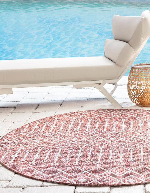 Rust Red 4' 1 x 4' 1 Outdoor Trellis Round Area Rug Weather Resistant for Patio, Deck, Terrace, Balcony, Porch Geometric Design Water Safe Outside Carpet for Sale at Rug Engine