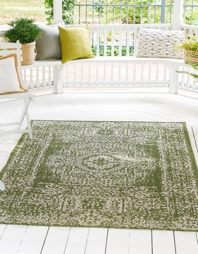 Green 7' 10 x 11' Outdoor Traditional Rectangle Area Rug Weather Resistant for Patio, Deck, Terrace, Balcony, Porch