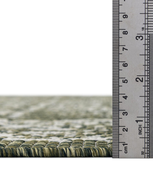 Green 7' 10 x 11' Outdoor Traditional Rectangle Area Rug Weather Resistant for Patio, Deck, Terrace, Balcony, Porch