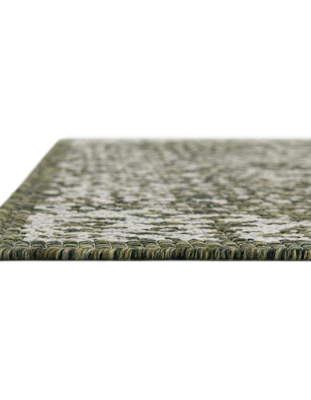 Green 7' 10 x 11' Outdoor Traditional Rectangle Area Rug Weather Resistant for Patio, Deck, Terrace, Balcony, Porch