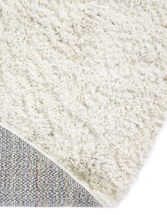 White 2' x 2' Davos Shag Round Area Rug Thick Soft Touch Fluffy & Plush Shaggy Pile 100% Polypropylene Carpet for Living Dining Bedrooms Office for Sale at Rug Engine