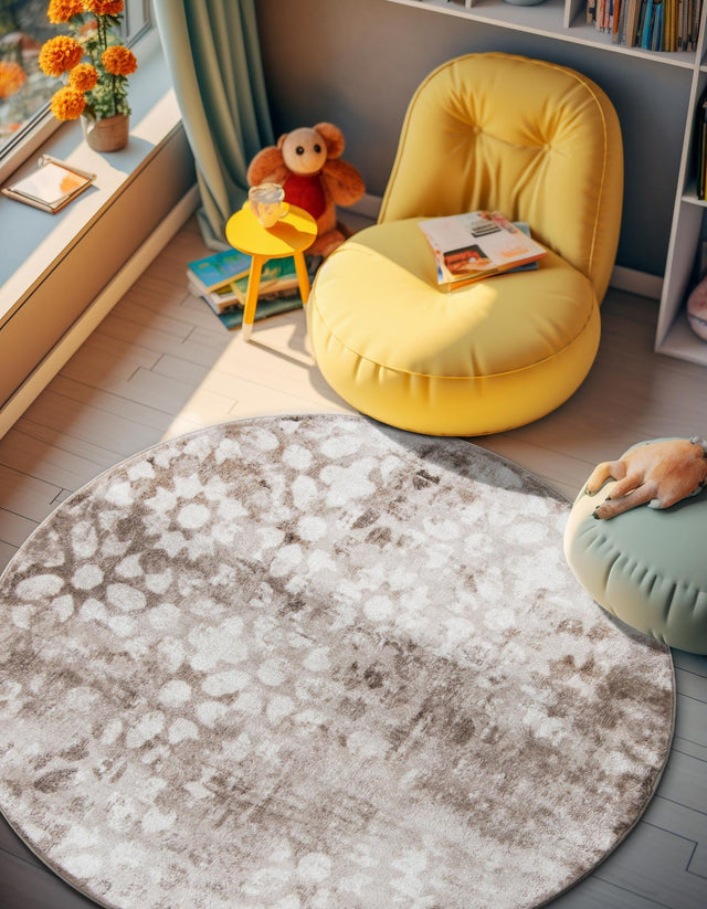Brown 5' 3 x 5' 3 Sofia Round Area Rug Durable Easy Clean Stain Resistant Unique Carpet for Affordable Interior Home Design for Sale at Rug Engine