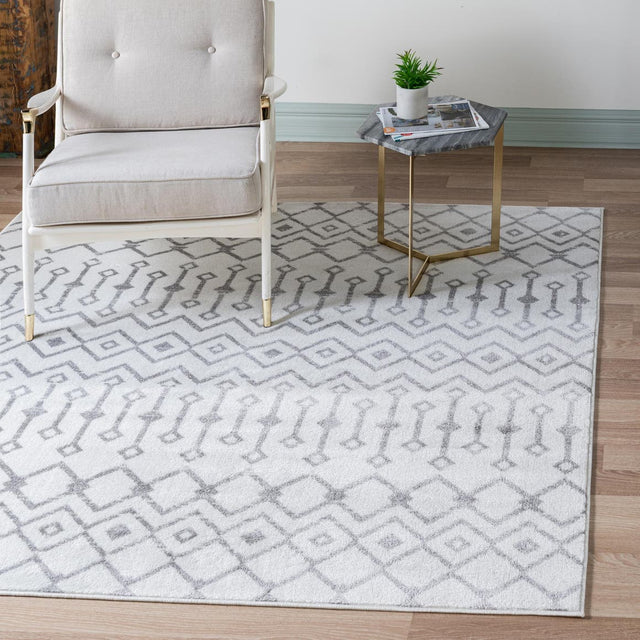 Ivory 7' 10 x 7' 10 Moroccan Trellis Square Area Rug 100% Polypropylene Easy Clean Geometric Traditional Carpet for Interior Design Home Decor for Sale at Rug Engine