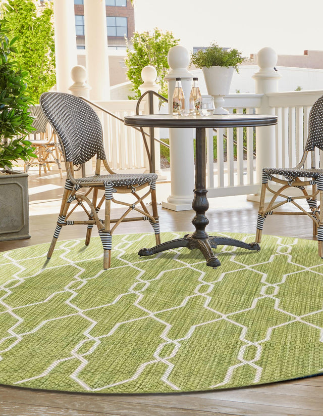 Green 4' 1 x 4' 1 Outdoor Trellis Round Area Rug Weather Resistant for Patio, Deck, Terrace, Balcony, Porch Geometric Design Water Safe Outside Carpet for Sale at Rug Engine