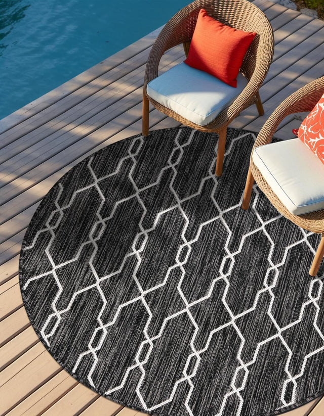 Charcoal 4' 1 x 4' 1 Outdoor Trellis Round Area Rug Weather Resistant for Patio, Deck, Terrace, Balcony, Porch Geometric Design Water Safe Outside Carpet for Sale at Rug Engine