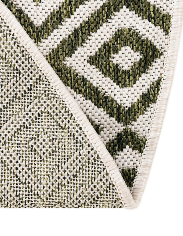 Green 4' 1 x 4' 1 Jill Zarin Outdoor Round Area Rug Weather Resistant for Patio, Deck, Terrace, Balcony, Porch Durable 100% Polypropylene Carpet for Outside for Sale at Rug Engine