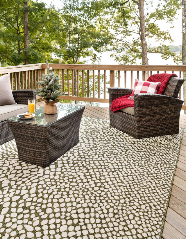 Green 6' 1 x 9' Jill Zarin Outdoor Rectangle Area Rug Weather Resistant for Patio, Deck, Terrace, Balcony, Porch Durable 100% Polypropylene Carpet for Outside for Sale at Rug Engine