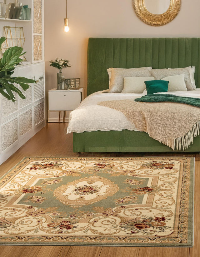 Green 7' 10 x 7' 10 Versailles Square Area Rug