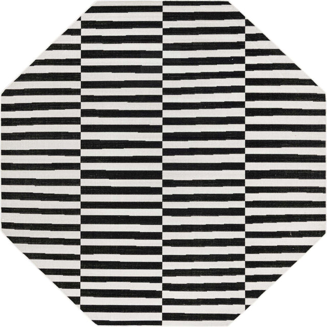 Black 7' 10 x 7' 10 Williamsburg Octagon Area Rug 100% Polypropylene With Cotton Backing Durable Easy Clean Stain Resistant Carpet for Sale at Rug Engine