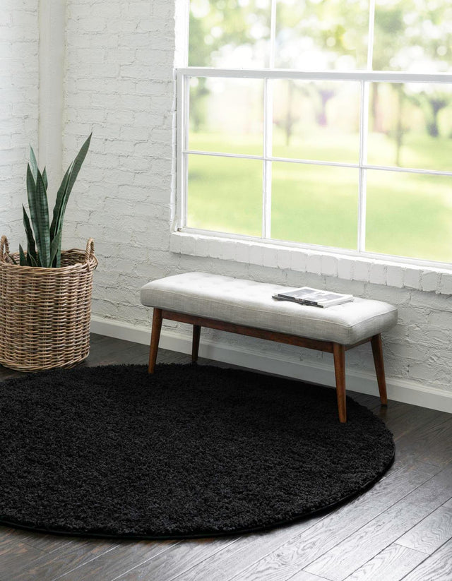 Black 7' 10 x 7' 10 Everyday Shag Round Area Rug Thick Soft Touch Fluffy & Plush Shaggy Pile 100% Polypropylene With Cotton Backing Durable Carpet for Sale at Rug Engine