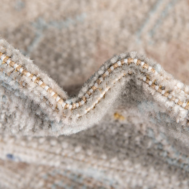 Cloud Gray 3' x 5' 3 Whitney Oval Area Rug