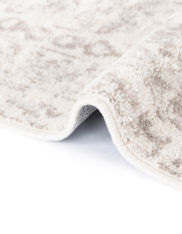 Cream 4' 1 x 6' 1 Oxford Oval Area Rug Traditional Design 100% Polypropylene Carpet for Living Room, Bedrooms, Dining, Office for Sale at Rug Engine