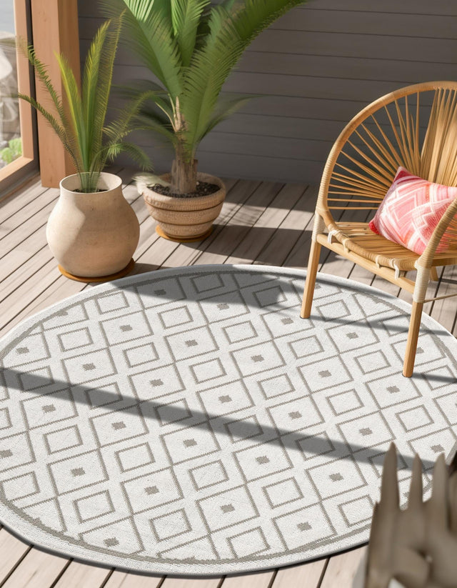 Ivory 4' x 4' Outdoor Trellis Round Area Rug Weather Resistant for Patio, Deck, Terrace, Balcony, Porch Geometric Design Water Safe Outside Carpet for Sale at Rug Engine