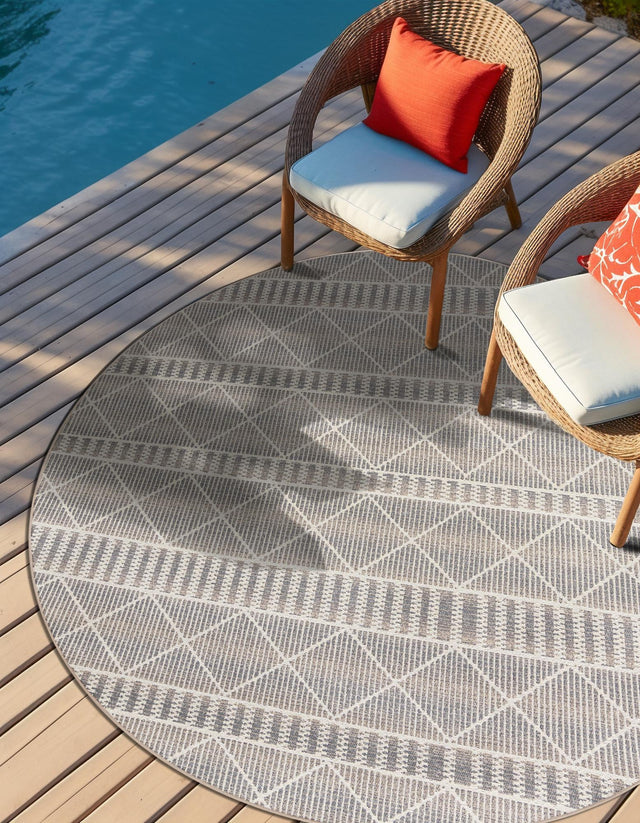 Gray 7' 10 x 7' 10 Outdoor Trellis Round Area Rug Weather Resistant for Patio, Deck, Terrace, Balcony, Porch Geometric Design Water Safe Outside Carpet for Sale at Rug Engine