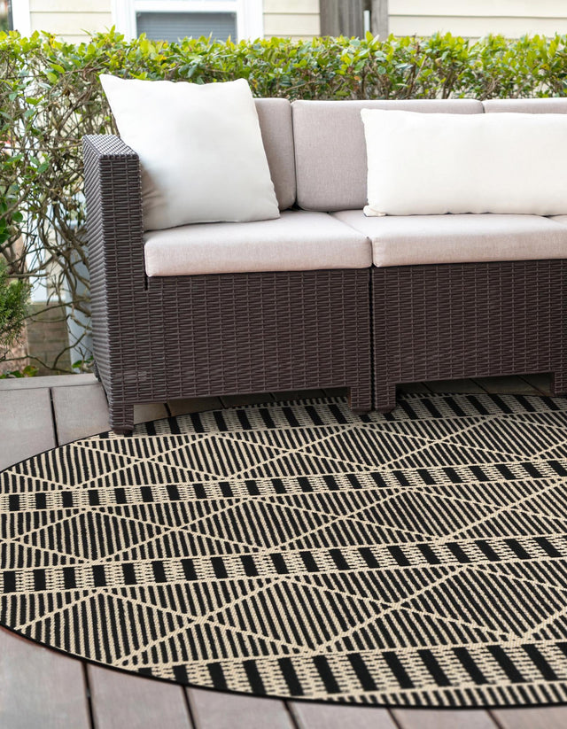 Black 10' x 10' Outdoor Trellis Round Area Rug Weather Resistant for Patio, Deck, Terrace, Balcony, Porch Geometric Design Water Safe Outside Carpet for Sale at Rug Engine