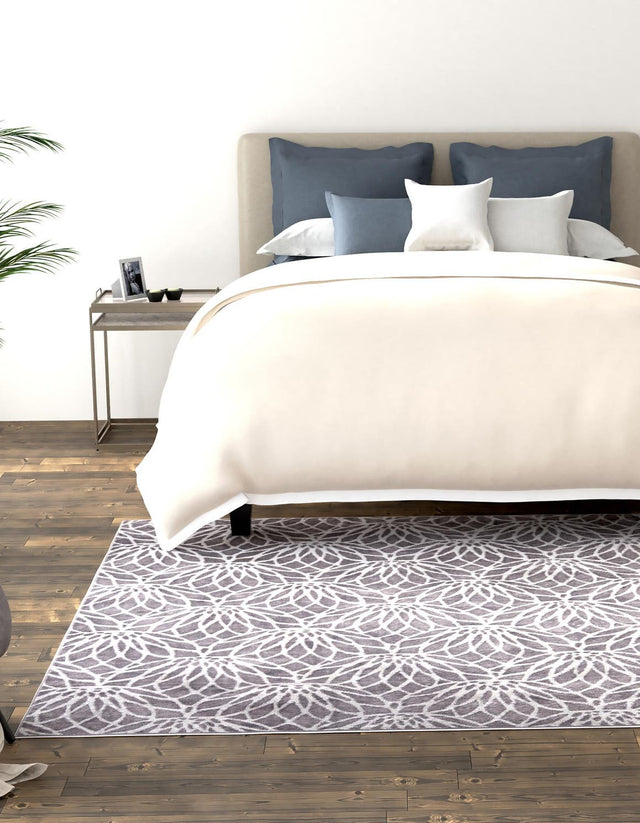 Gray Silver 7' 10 x 7' 10 Marilyn Monroe Glam Square Area Rug 70% Polypropylene & 30% Polyester Vivid Geometric Modern Carpet for Interior Home Decor for Sale at Rug Engine