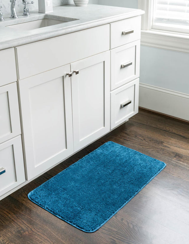 Ocean Blue 1' 8 x 2' 7 Bano Everyday Bath Mat Soft & Plush Water Absorbing Accent Area Rug for Sale at Rug Engine
