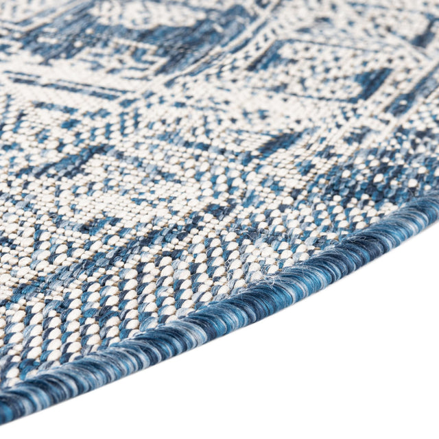 Blue 7' 10 x 7' 10 Outdoor Aztec Round Area Rug Weather Resistant for Patio, Deck, Terrace, Balcony, Porch 100% Polypropylene Traditional Carpet Mat for Sale at Rug Engine