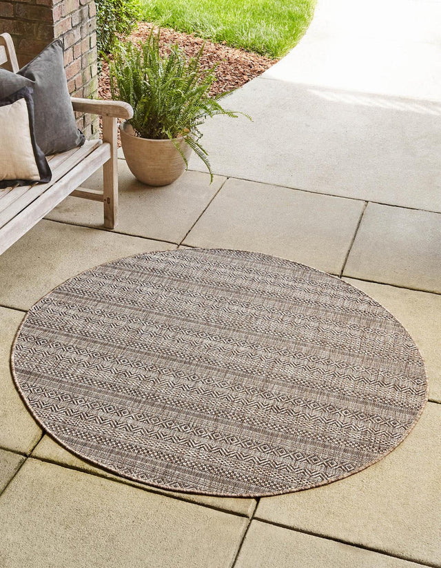 Natural 7' 10 x 7' 10 Outdoor Striped Round Area Rug Weather Resistant for Patio, Deck, Terrace, Balcony, Porch
