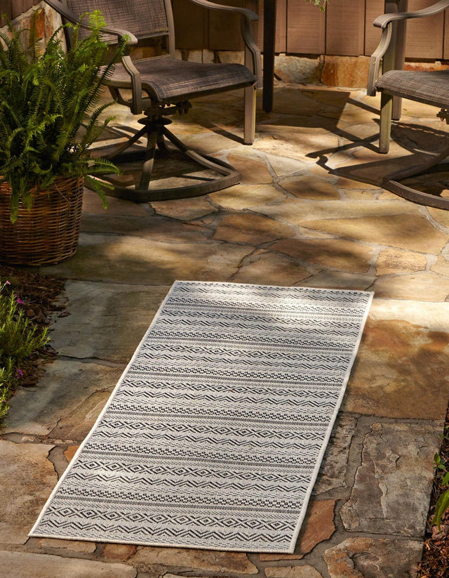 Beige 2' 7 x 12' Outdoor Striped Runner Area Rug Weather Resistant for Patio, Deck, Terrace, Balcony, Porch