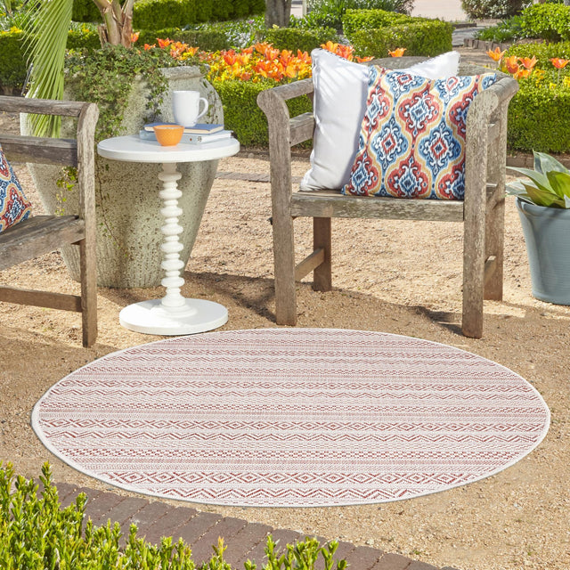 Red 7' 10 x 7' 10 Outdoor Striped Round Area Rug Weather Resistant for Patio, Deck, Terrace, Balcony, Porch Geometric Pattern Waterproof Carpet for Sale at Rug Engine