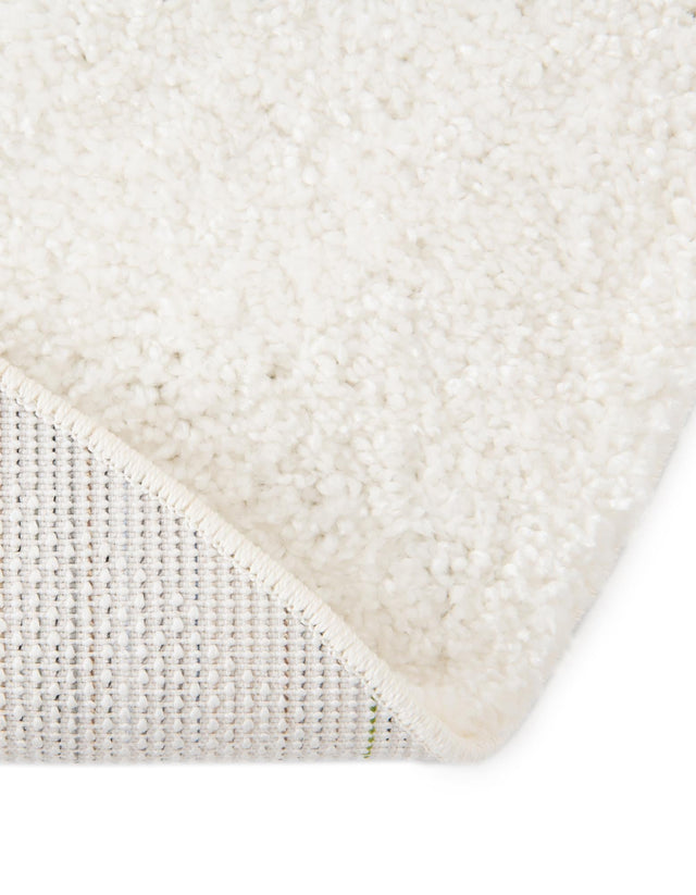 Snow White 3' 3 x 3' 3 Solo Round Area Rug Thick Soft Touch Fluffy & Plush Shaggy Pile Durable Minimalist Carpet for Classic Interior Design for Sale at Rug Engine