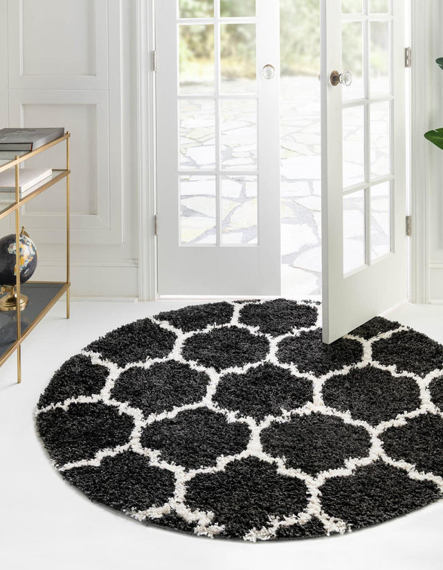 Black and White 5' 3 x 5' 3 Hygge Shag Round Area Rug Thick Soft Touch Fluffy & Plush Shaggy Pile 100% Polypropylene With Jute Backing Modern Carpet for Sale at Rug Engine
