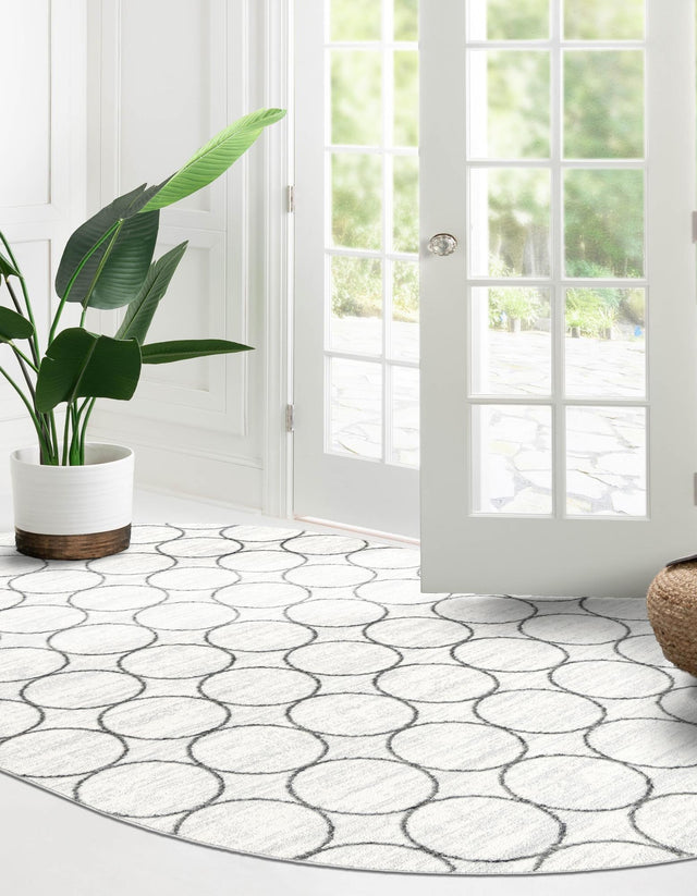 White 5' 3 x 8' Matrix Trellis Oval Area Rug 100% Polyester Geometric Pattern Modern Carpet for Living, Dining, Bedroom, Office for Sale at Rug Engine