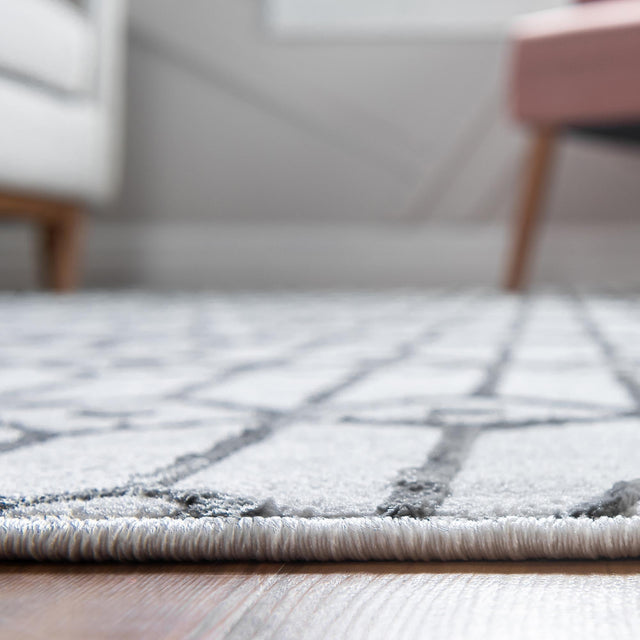 White 5' 3 x 5' 3 Matrix Trellis Octagon Area Rug 100% Polyester Geometric Pattern Modern Carpet for Living, Dining, Bedroom, Office for Sale at Rug Engine