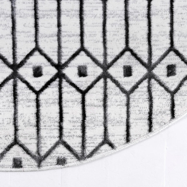 White 5' 3 x 8' Matrix Trellis Oval Area Rug 100% Polyester Geometric Pattern Modern Carpet for Living, Dining, Bedroom, Office for Sale at Rug Engine