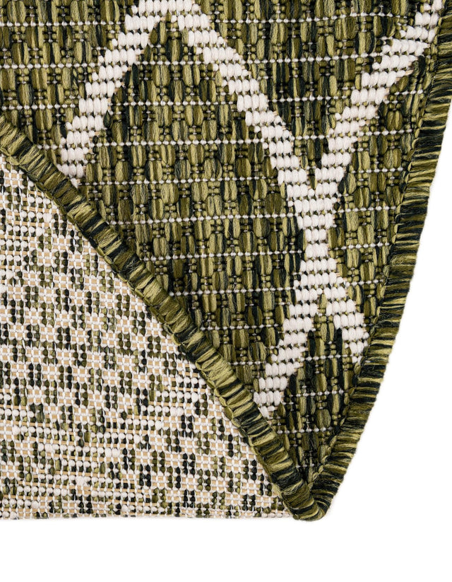 Green 4' 1 x 4' 1 Outdoor Trellis Round Area Rug Weather Resistant for Patio, Deck, Terrace, Balcony, Porch Geometric Design Water Safe Outside Carpet for Sale at Rug Engine