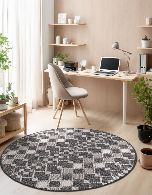 Charcoal 4' 1 x 4' 1 Outdoor Trellis Round Area Rug Weather Resistant for Patio, Deck, Terrace, Balcony, Porch Geometric Design Water Safe Outside Carpet for Sale at Rug Engine