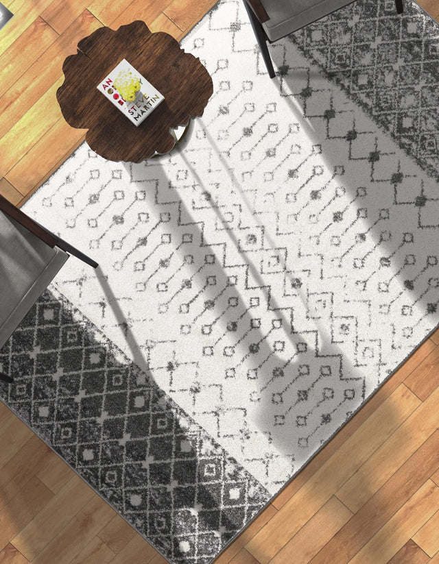 Ivory and Gray 4' 1 x 6' 1 Tribal Trellis Rectangle Area Rug Geometric Southwestern Inspired Durable Carpet for Home Interior Design for Sale at Rug Engine