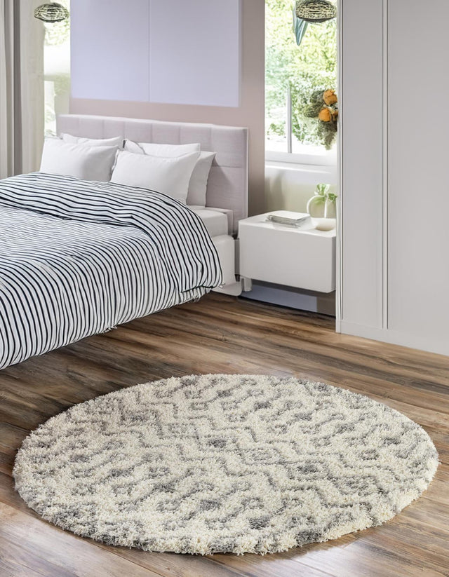Ivory 5' 3 x 5' 3 Moroccan Trellis Shag Round Area Rug Thick Soft Touch Fluffy & Plush Shaggy Pile 100% Polypropylene Geometric Traditional Carpet for Sale at Rug Engine