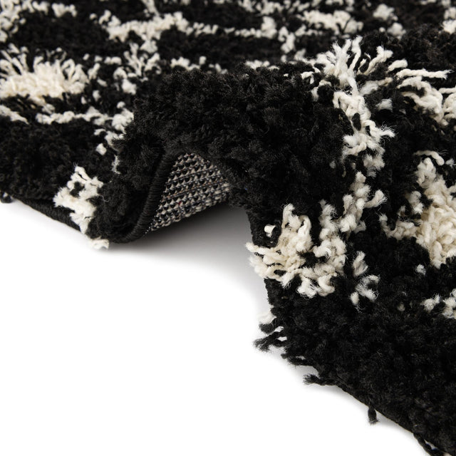 Black and White 7' 10 x 7' 10 Moroccan Trellis Shag Round Area Rug Thick Soft Touch Fluffy & Plush Shaggy Pile 100% Polypropylene Geometric Traditional Carpet for Sale at Rug Engine