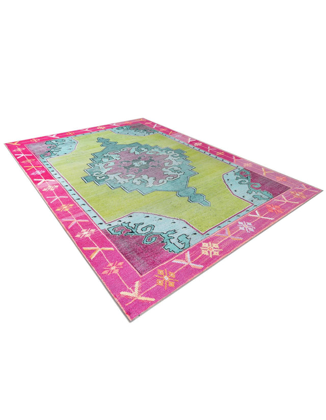 Washable Green 7' 6 x 10' 6 Timeless Rectangle Area Rug Easy to Clean Stain Resistant & Durable Traditional Classic Vintage Design Carpet for Sale at Rug Engine