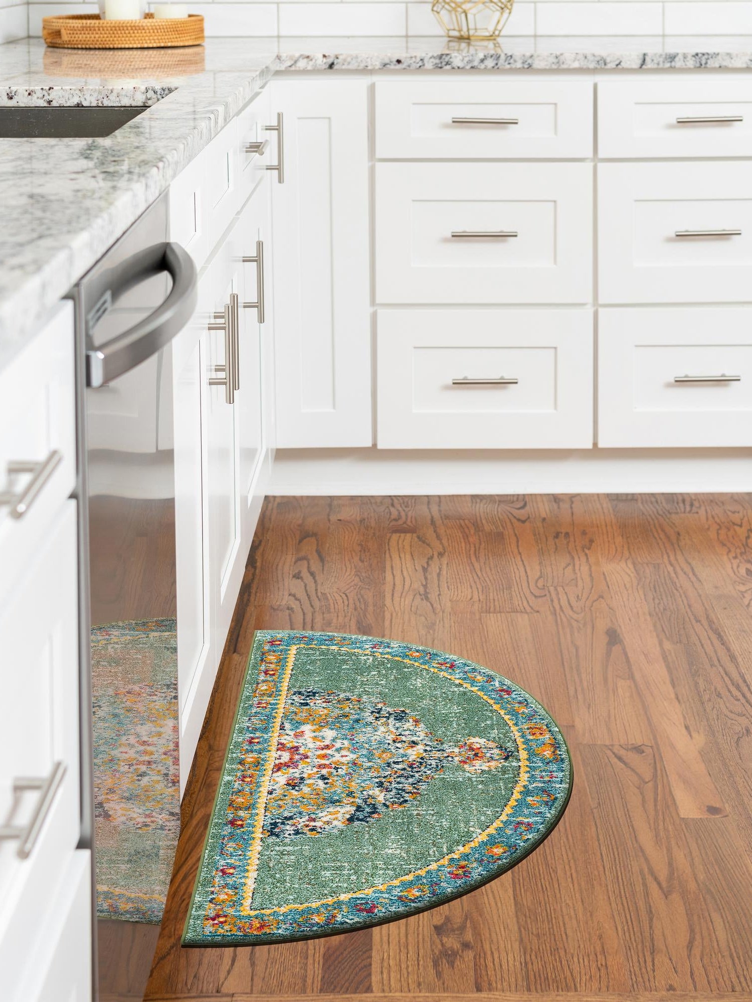 Green 3' 1 x 6' 1 Penrose Hearth Area Rug