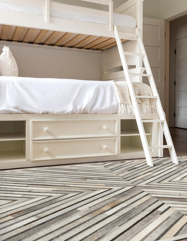 Authentic Luxury Gray Ivory 3' 1 x 5' 1 Cowhide Leather Rectangle Area Rug Modern Interior Design 100% Real Natural Cowhide Carpet for Designer Home Decor for Sale at Rug Engine