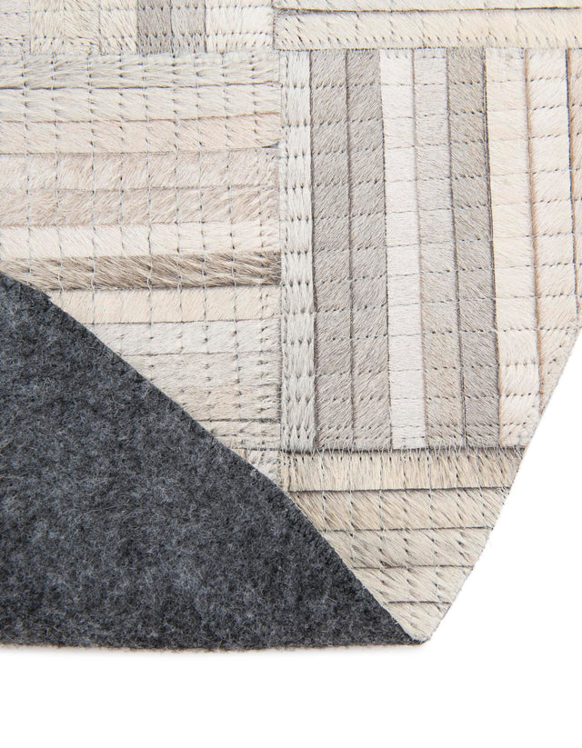 Authentic Luxury Light Brown Ivory 4' 1 x 4' 1 Cowhide Leather Round Area Rug Modern Interior Design 100% Real Natural Cowhide Carpet for Designer Home Decor for Sale at Rug Engine