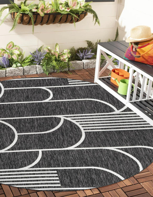 Black and White 7' 10 x 7' 10 Outdoor Modern Round Area Rug Weather Resistant for Patio, Deck, Terrace, Balcony, Porch 100% Polypropylene Modern Outside Carpet for Sale at Rug Engine