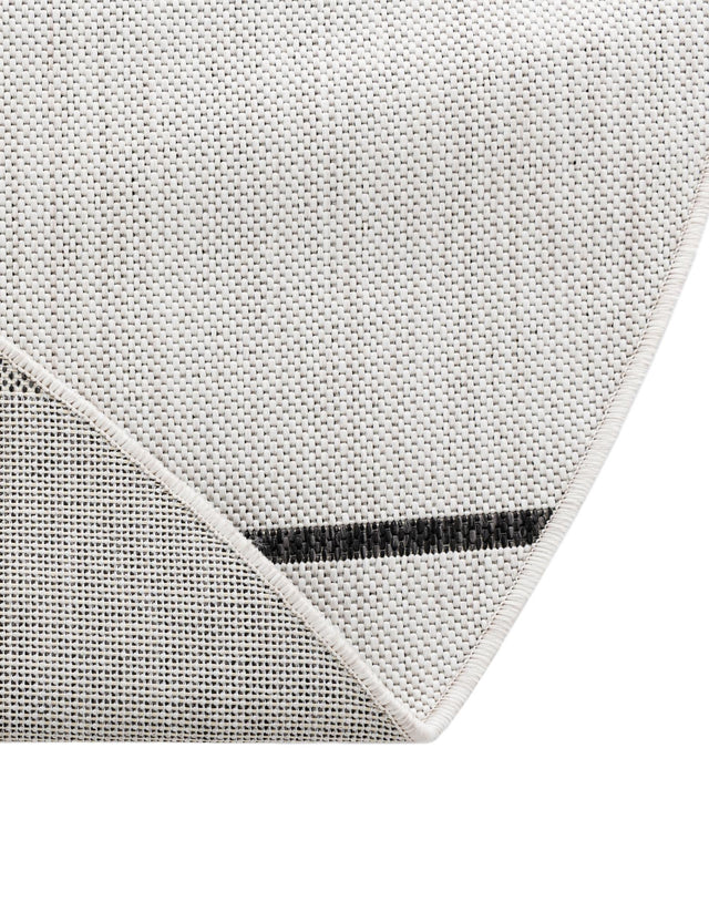 White and Black 4' 1 x 4' 1 Outdoor Modern Round Area Rug Weather Resistant for Patio, Deck, Terrace, Balcony, Porch 100% Polypropylene Modern Outside Carpet for Sale at Rug Engine