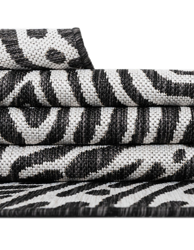 Black and White 2' x 8' Outdoor Modern Runner Area Rug Weather Resistant for Patio, Deck, Terrace, Balcony, Porch 100% Polypropylene Modern Outside Carpet for Sale at Rug Engine